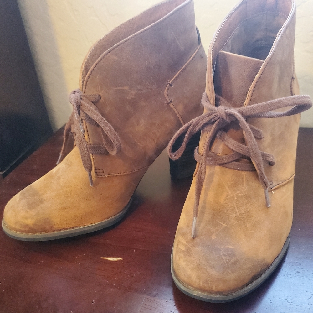 Clarks Indigo Brown Suede Ankle Booties